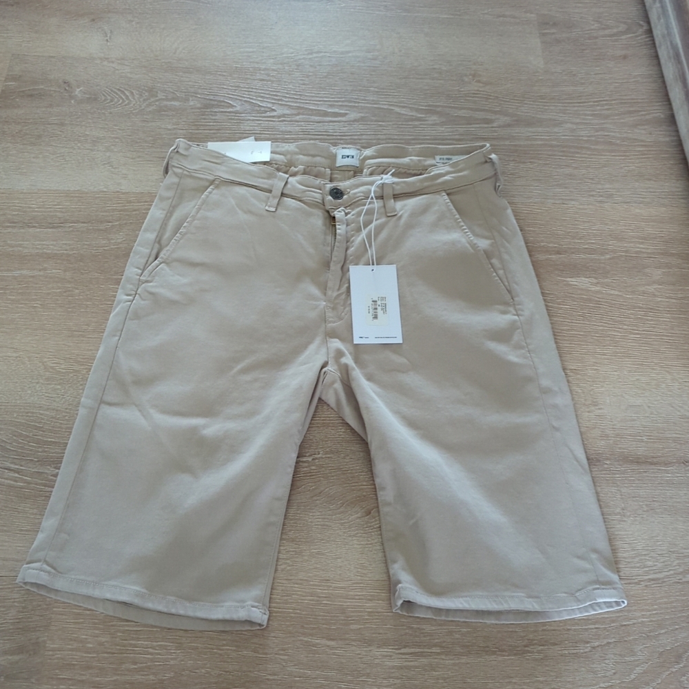 NWT (118$) EDWIN endurance Otis shorts chino in beige SZ 30 Classic Oyster